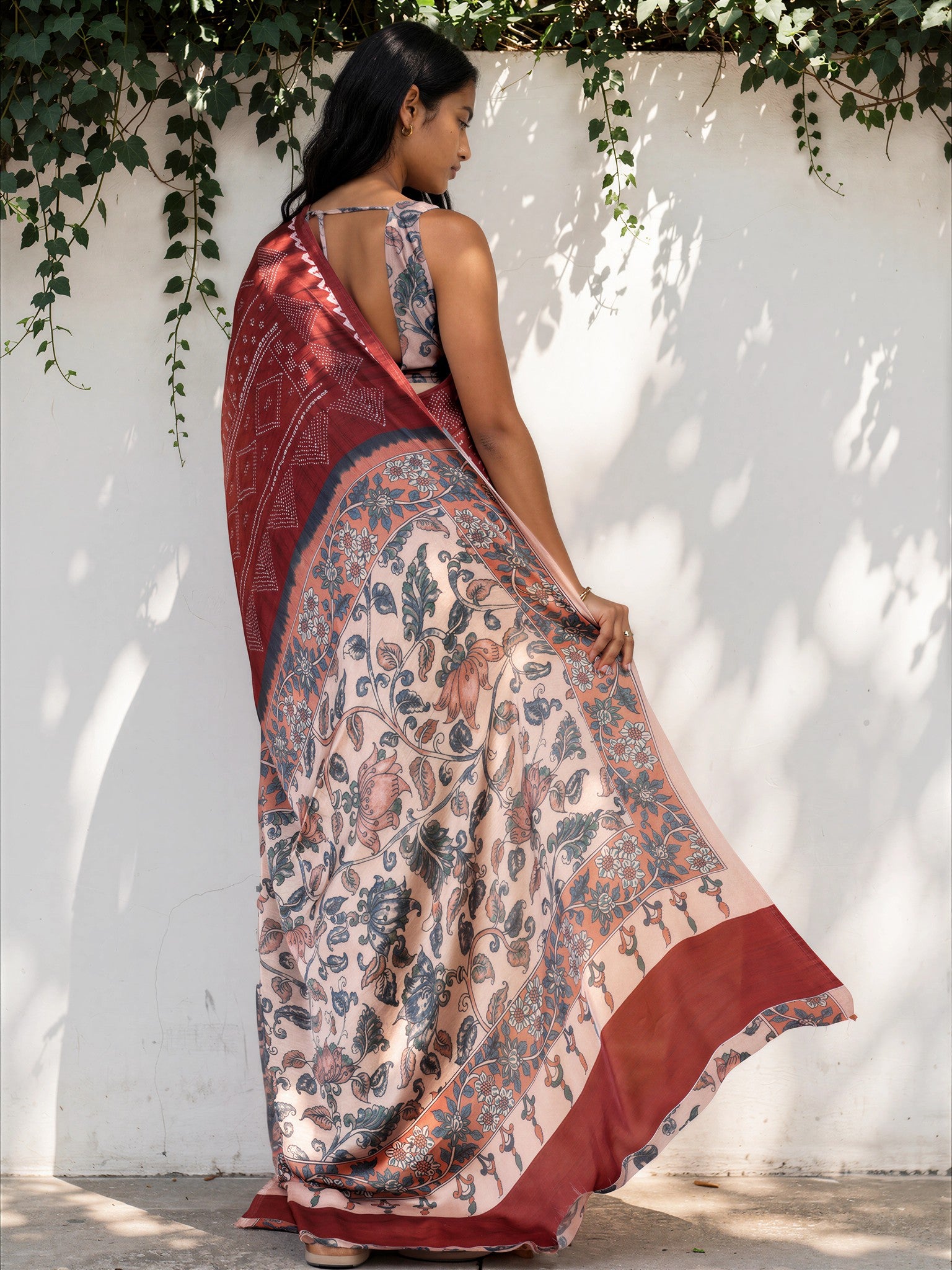 Rose Pink Ethnic Motif Satin Georgette Saree