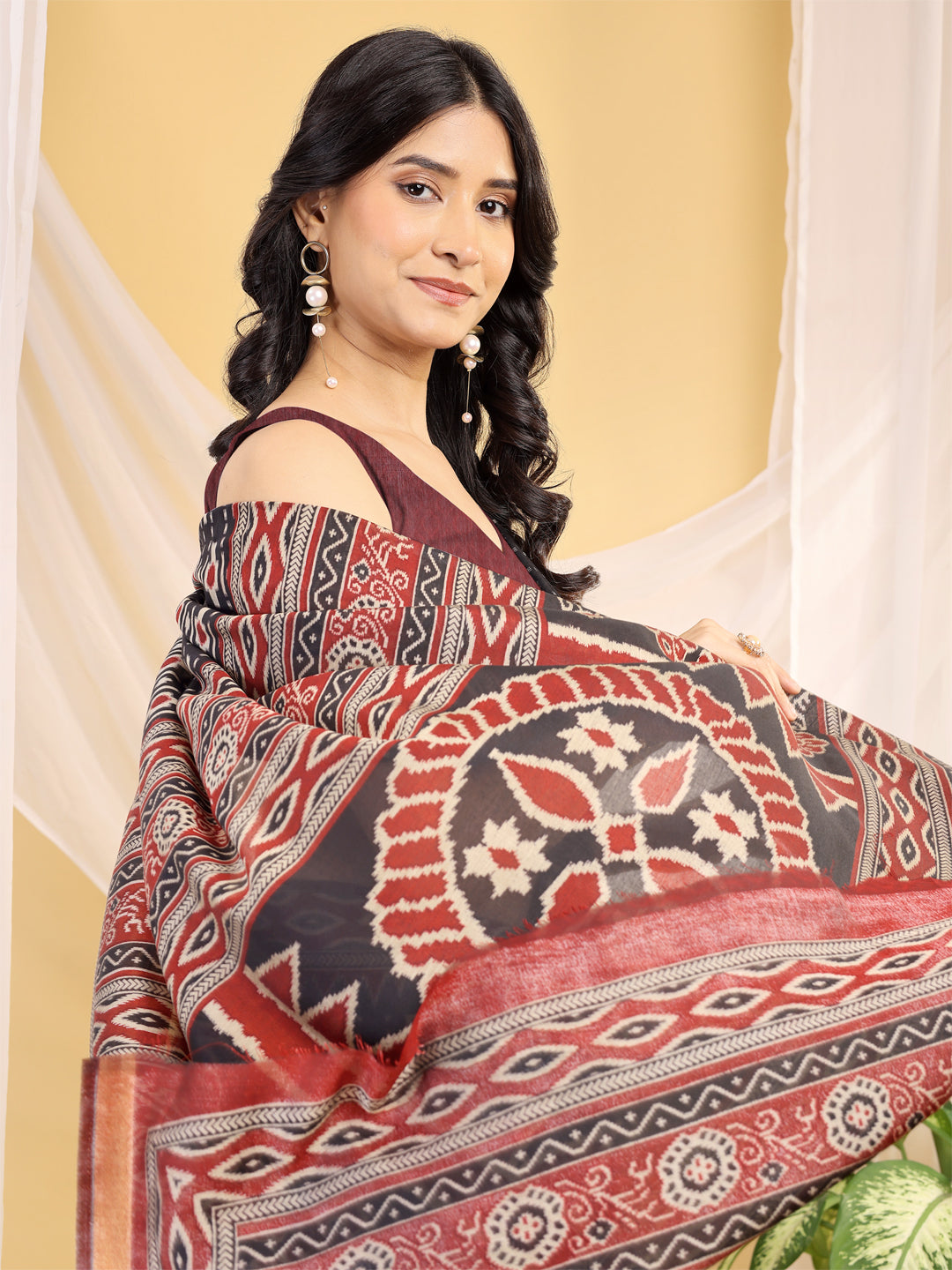 Chanderi Silk Ethnic Motif Fusion Black Saree