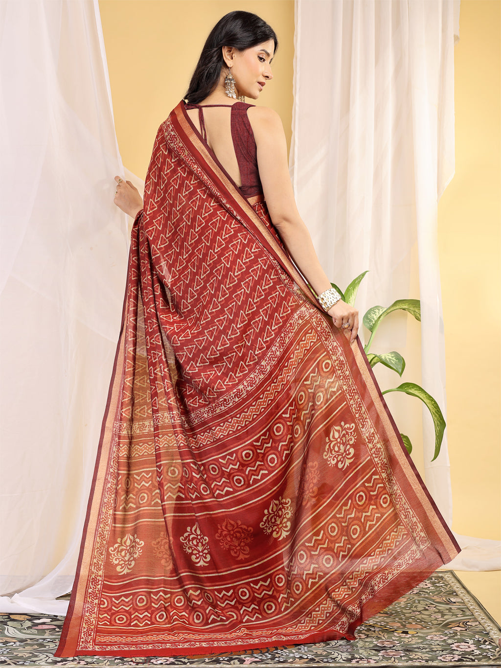Chanderi Silk Geometric Vintage Wine Saree