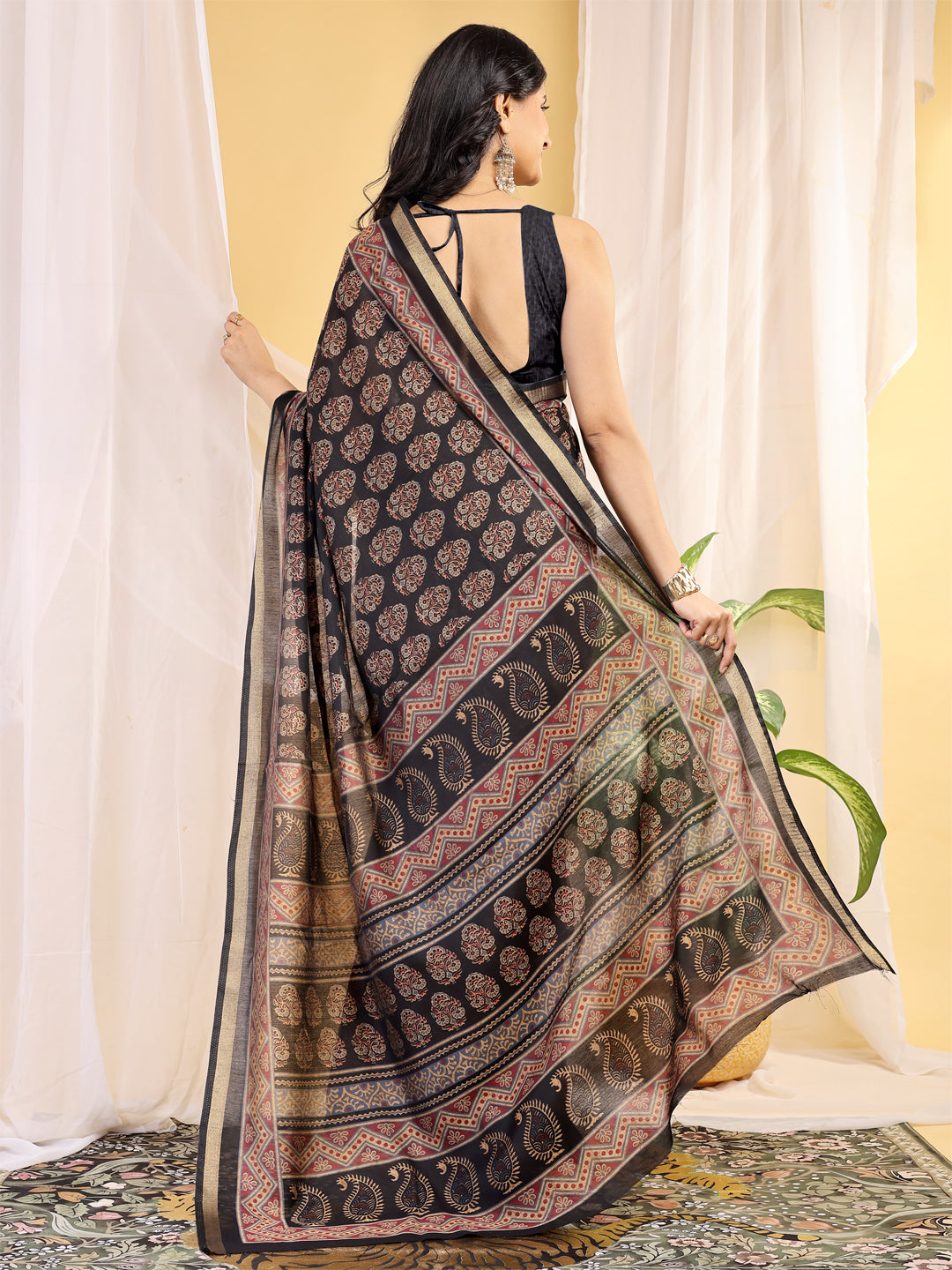 Chanderi Silk Artistic Motif Coffee Black Saree