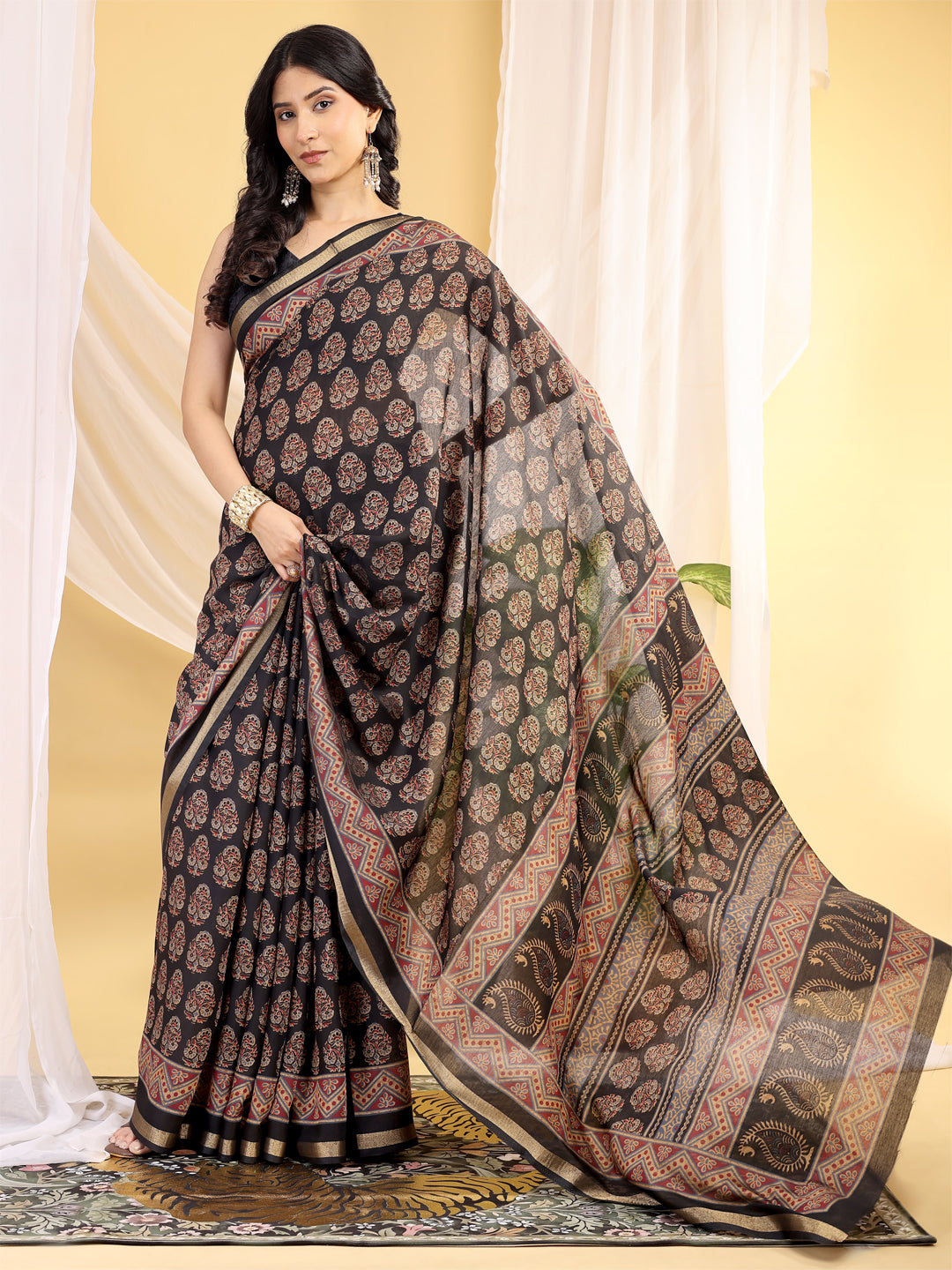 Chanderi Silk Artistic Motif Coffee Black Saree