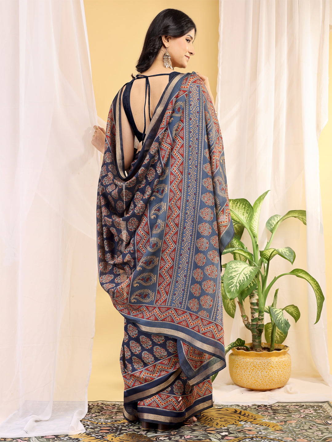 Chanderi Silk Artistic Motif Indigo Navy Saree