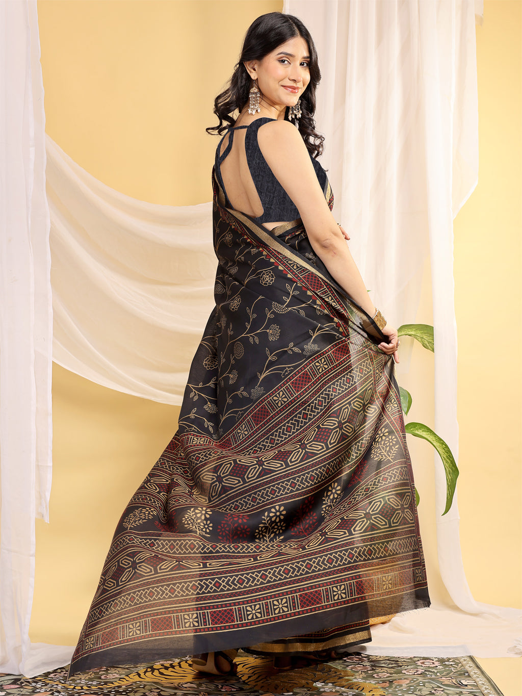 Chanderi Silk Ethnic Motif Navy Black Saree