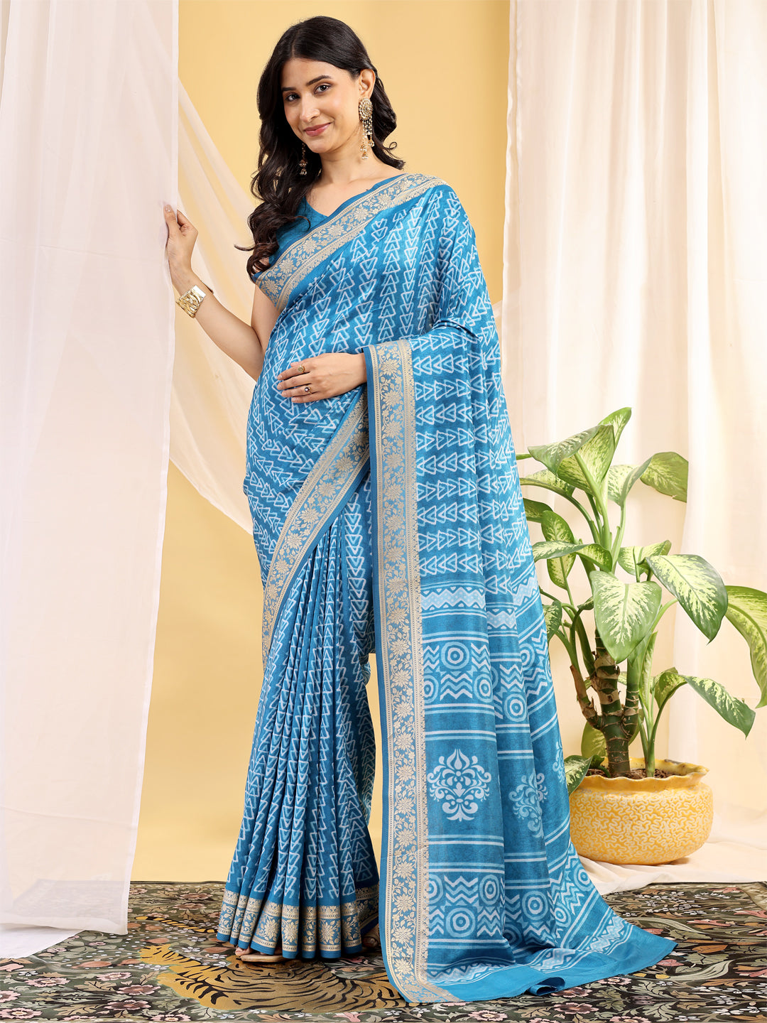 Cotton Blend Geometric Aqua Sky Blue Saree