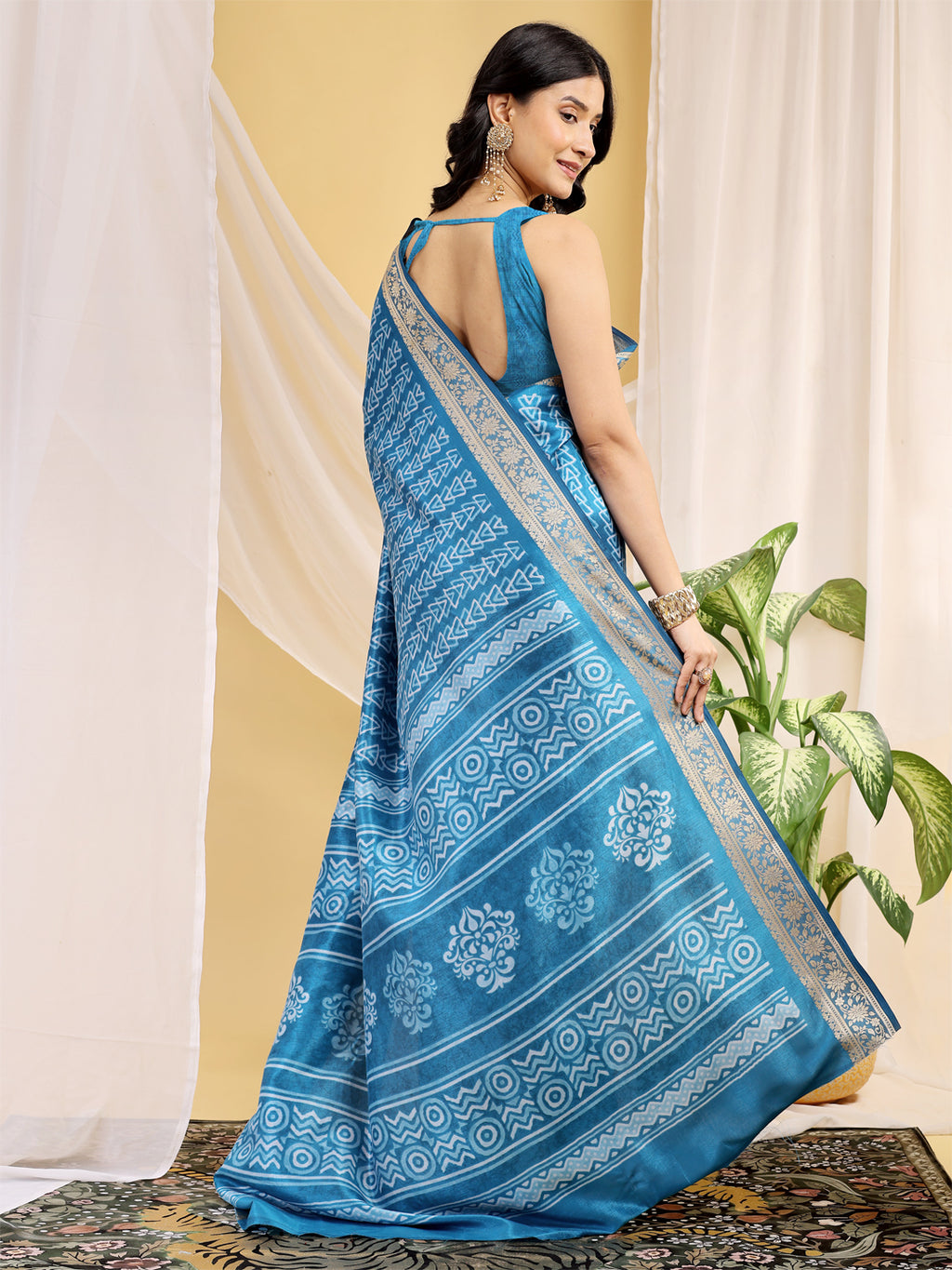 Cotton Blend Geometric Aqua Sky Blue Saree