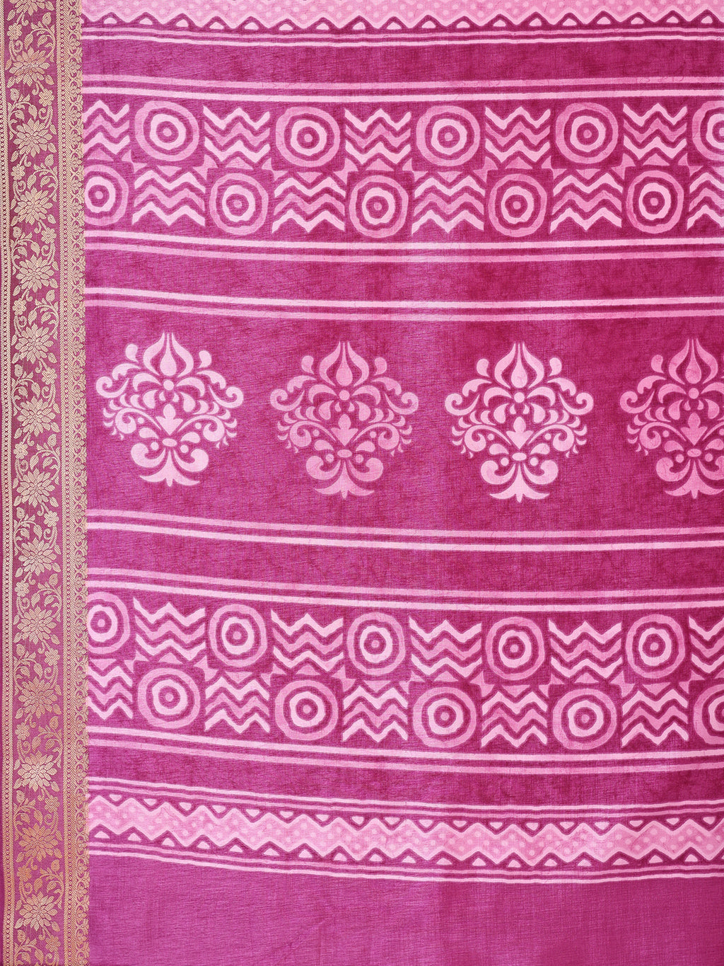 Cotton Blend Geometric Rani Magenta Saree