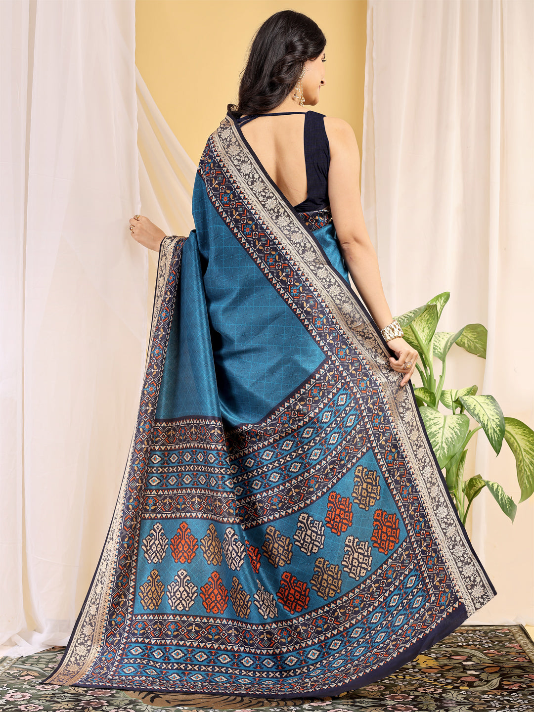 Cotton Blend Ethnic Motif Teal Blue Saree