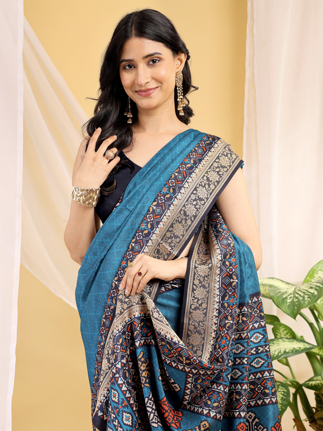 Cotton Blend Ethnic Motif Teal Blue Saree
