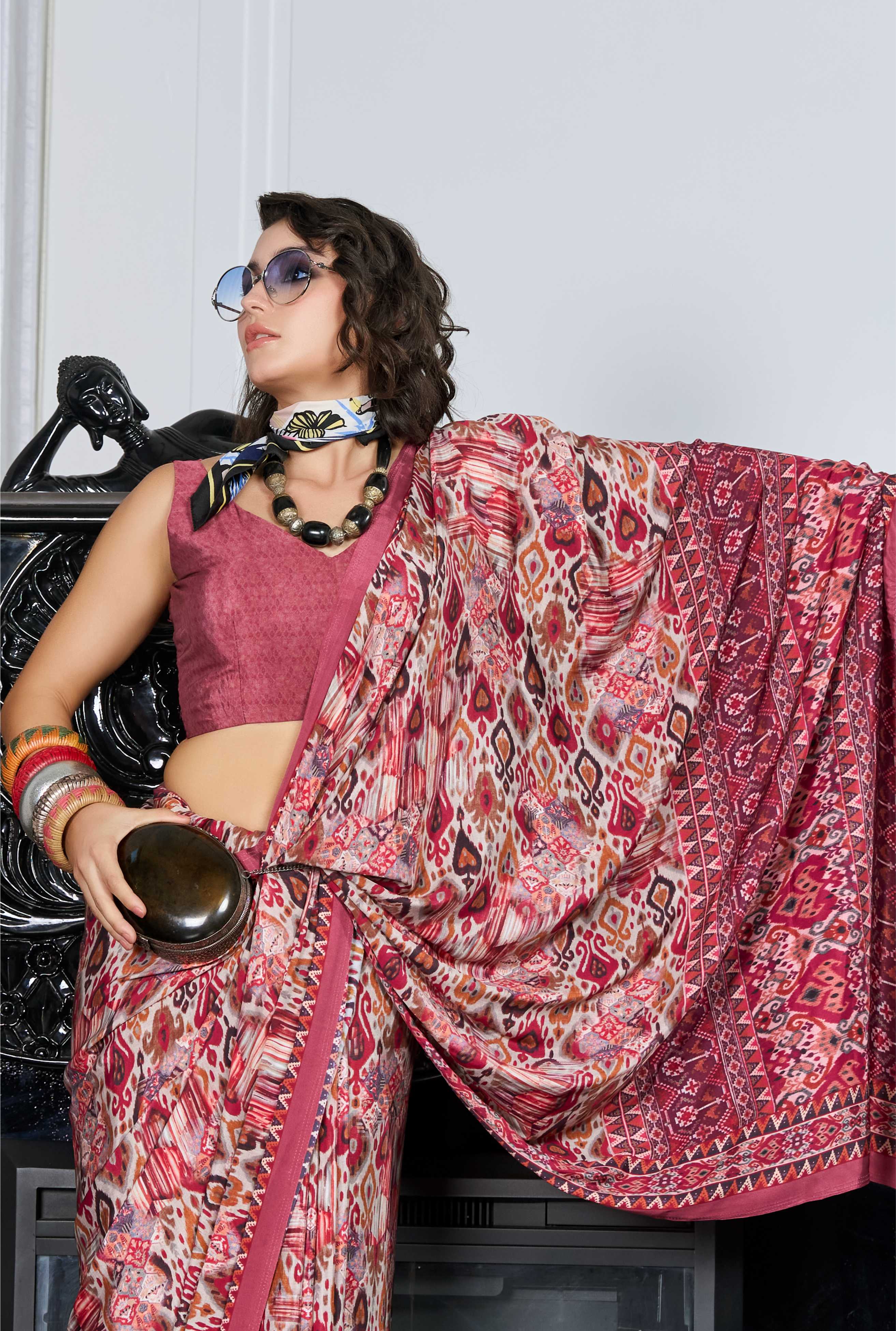 Flow Artistic Motif Maroon Red Saree