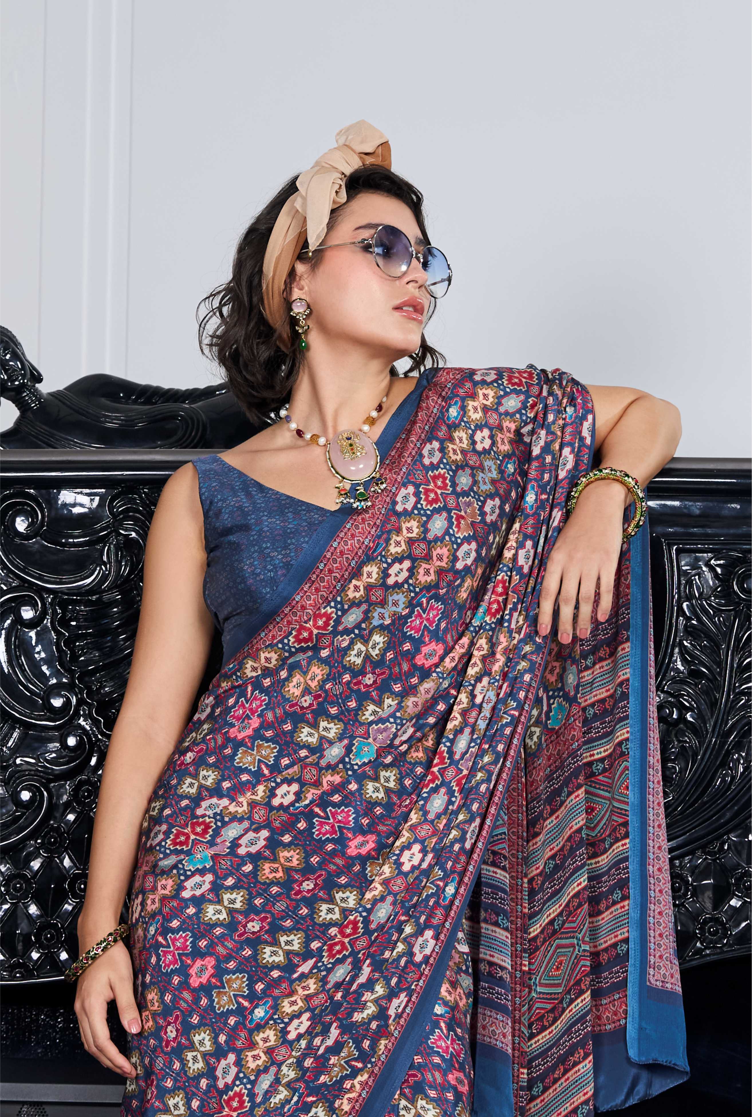 Flow Ethnic Motif Charcoal Grey Saree