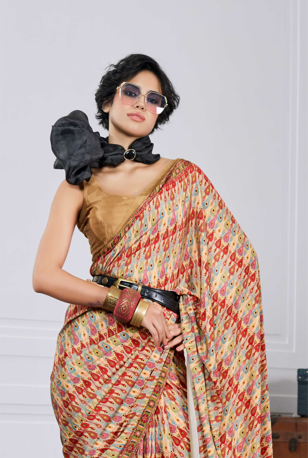 Flow Ethnic Motif Golden Beige Saree