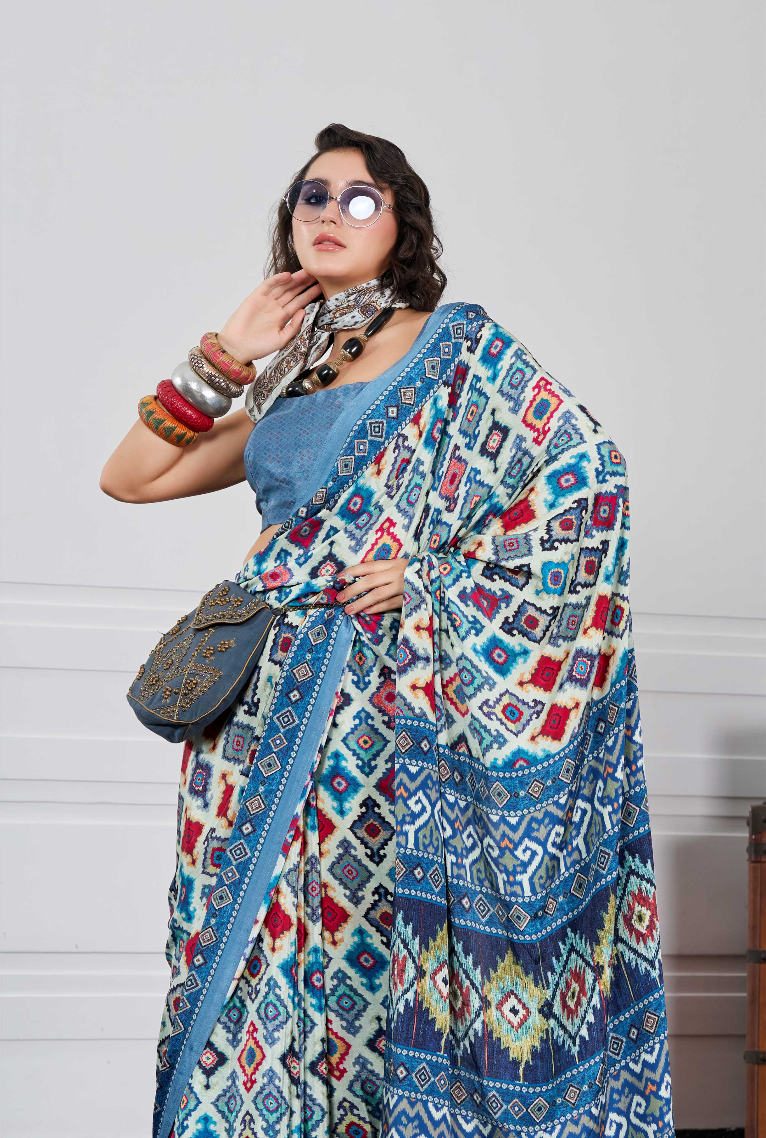 Flow Ethnic Motif Peacock Blue Saree