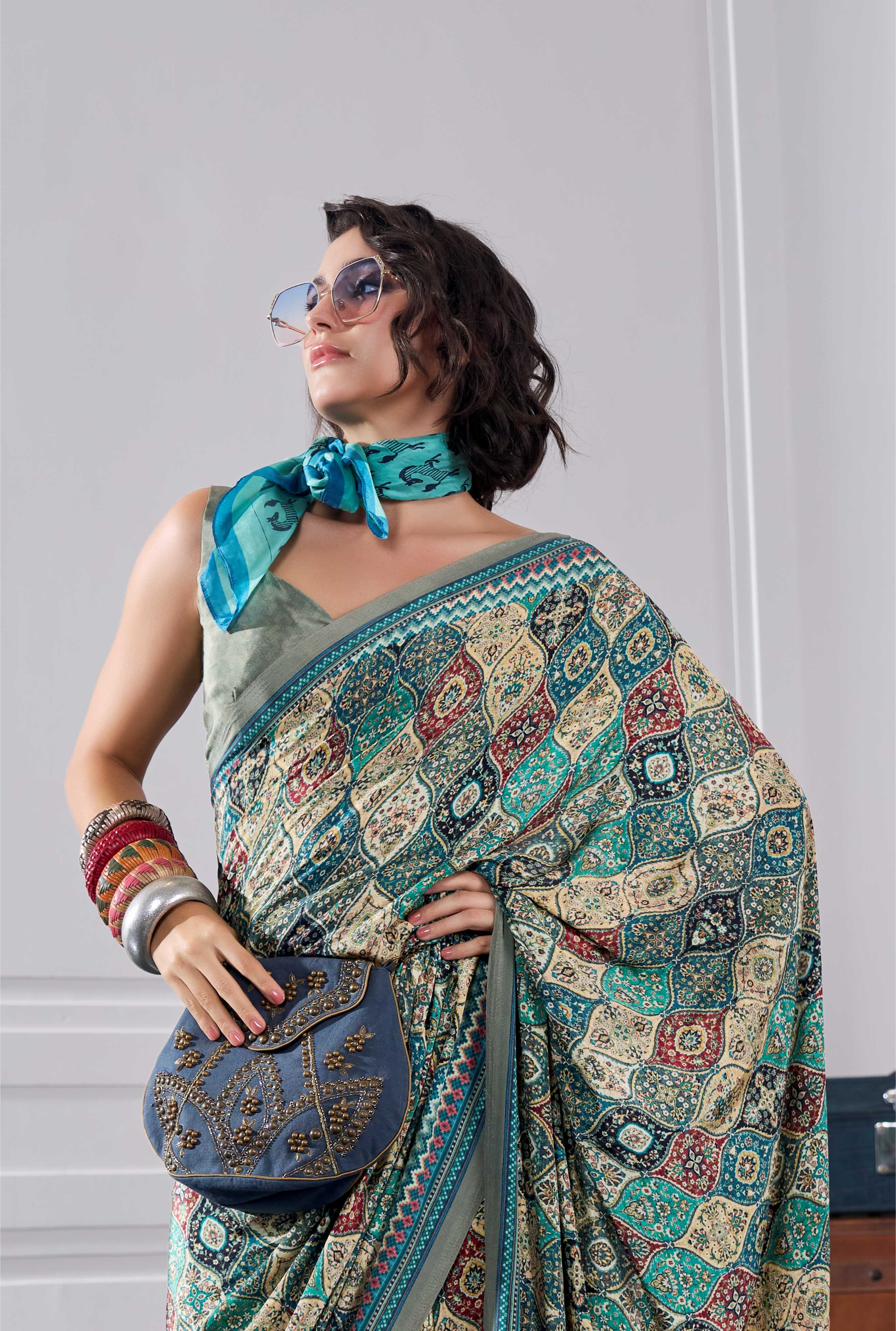 Crepe Ethnic Motif Teal Green Saree